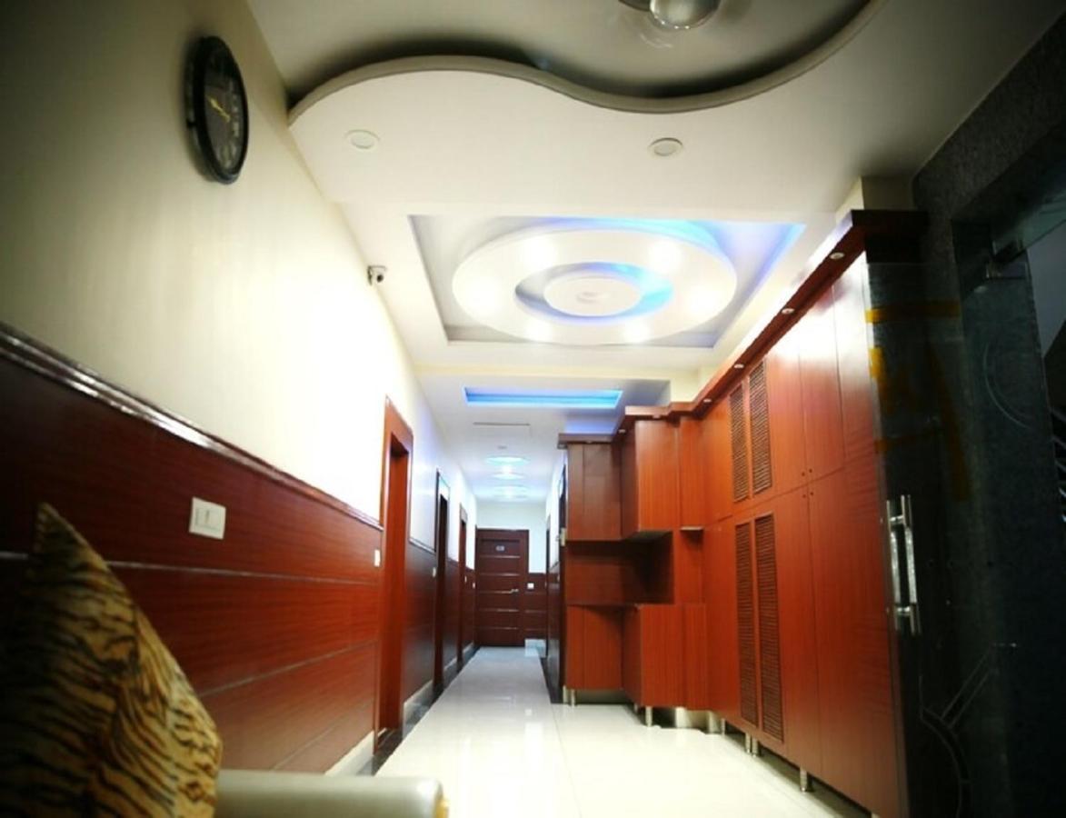 Hotel Kings, Rohtak Ngoại thất bức ảnh