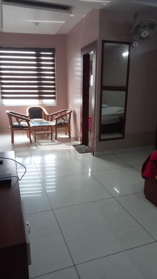 Hotel Kings, Rohtak Ngoại thất bức ảnh