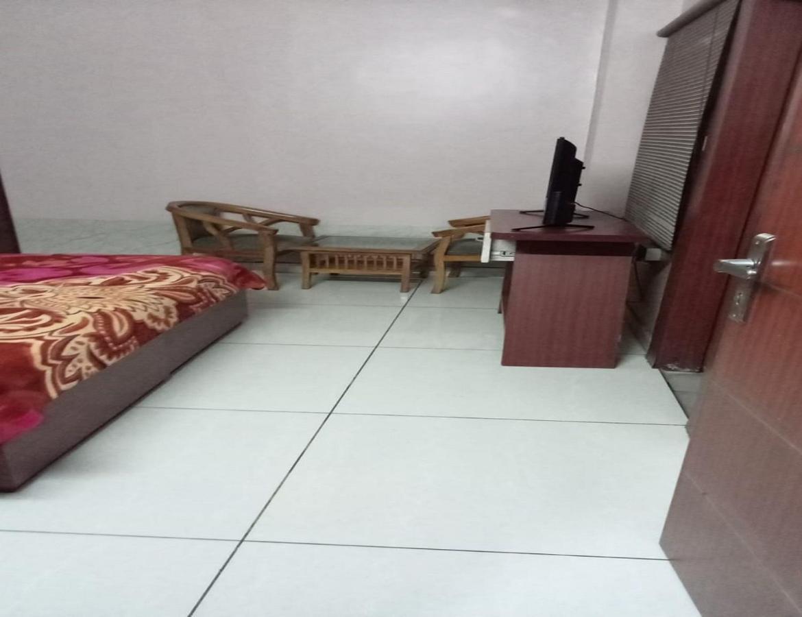 Hotel Kings, Rohtak Ngoại thất bức ảnh